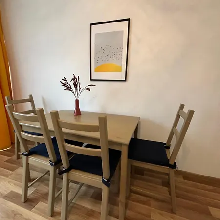 Smooth Life Apartment *